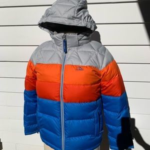 L.L. Bean NWOT Boys size 14-16 Down Jacket
